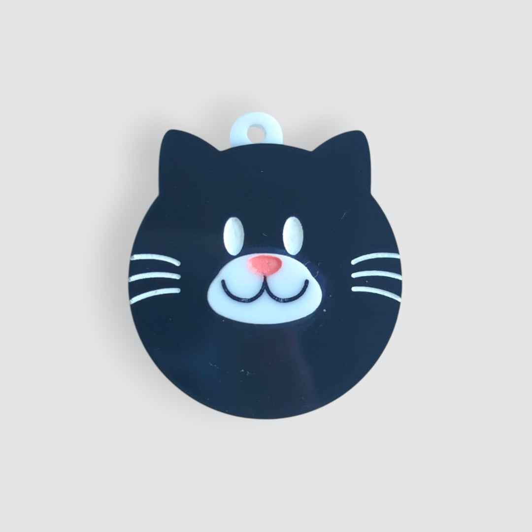 Black Cat x Tucing Charm