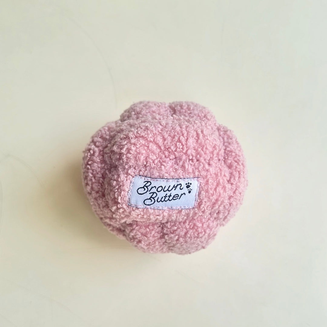 Bouclé Chewy Ball